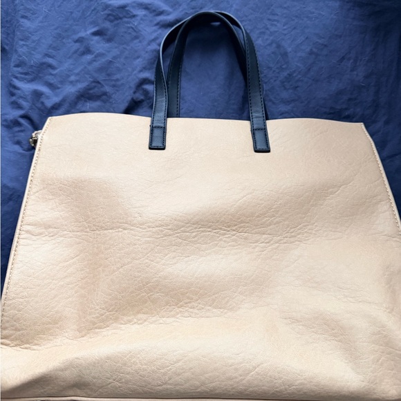 NWOT Leather tote from Vici - Picture 4 of 5